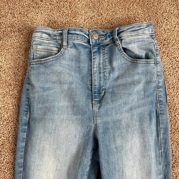 GARAGE Light Wash High Rise Skinny Leg Trashed Ripped Knee Denim Blue Jeans 5 - Picture 2 of 5